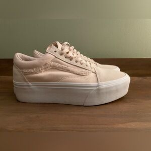 MAKE AN OFFER! BABY PINK PLATFORM VANS w/ FUR STRIPE